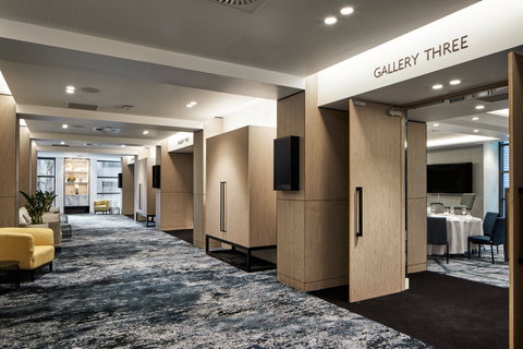 Crowne Plaza Sydney Darling Harbour - Hotel Gold Coast 9