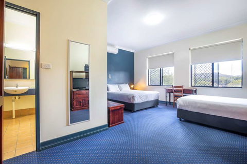 Atherton Hotel - Hotel Gold Coast 4