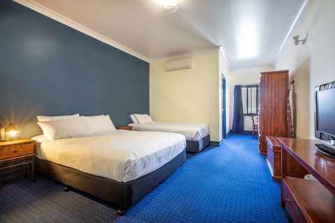 Atherton Hotel - Hotel Gold Coast 8