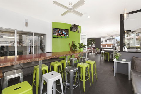 Chino Hotel - Hotel Gold Coast 4