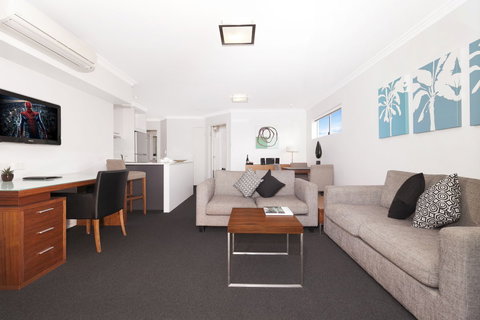 Chino Hotel - Hotel Gold Coast 5