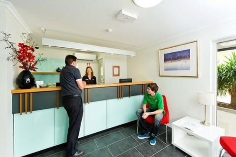 Rocklea International Hotel - Hotel Gold Coast 3
