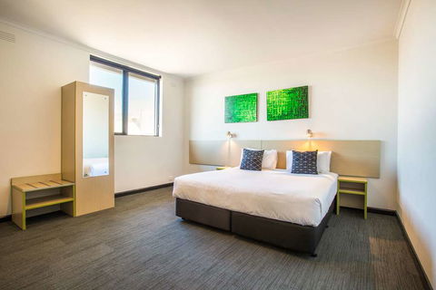Nightcap At St Albans Hotel - Hotel Gold Coast 6