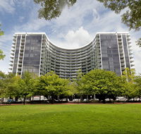 Astra Canberra Manhattan - Hotel Gold Coast