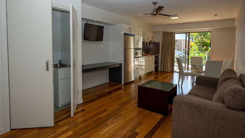 Essence Apartments Chermside - Hotel Gold Coast 4
