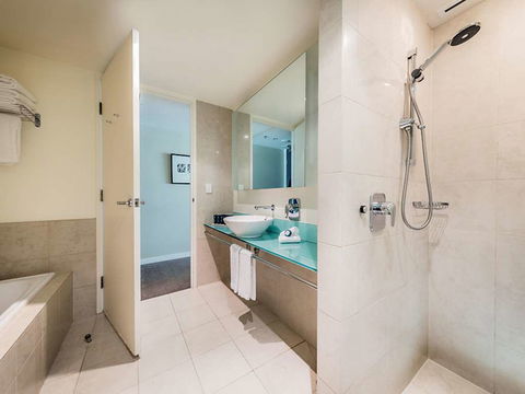 PARKROYAL Melbourne Airport - Hotel Gold Coast 5