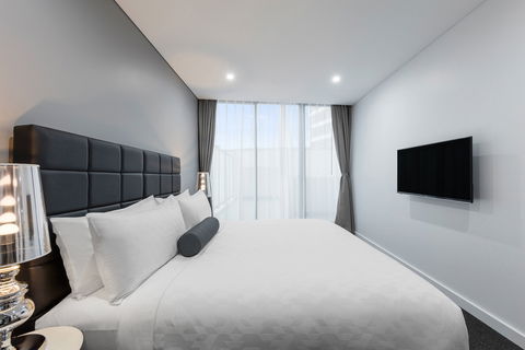 Meriton Suites Church Street, Parramatta - Hotel Gold Coast 4