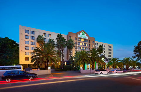 Holiday Inn Parramatta - Hotel Gold Coast 2