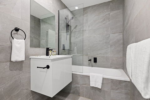 Astra Apartments Parramatta - Skyrise - Hotel Gold Coast 11