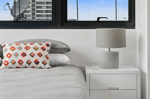 Arise On Hope Street - Hotel Gold Coast 3