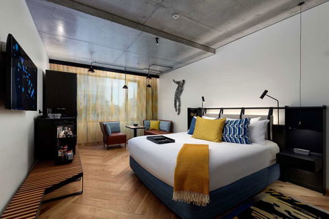QT Melbourne - Hotel Gold Coast 4