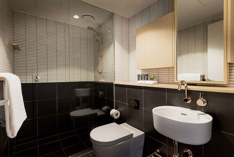 Brady Hotel Central Melbourne - Hotel Gold Coast 6