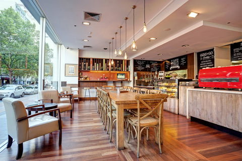 Melbourne Marriott Hotel - Hotel Gold Coast 8