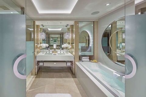 Crown Towers Melbourne - Hotel Gold Coast 6