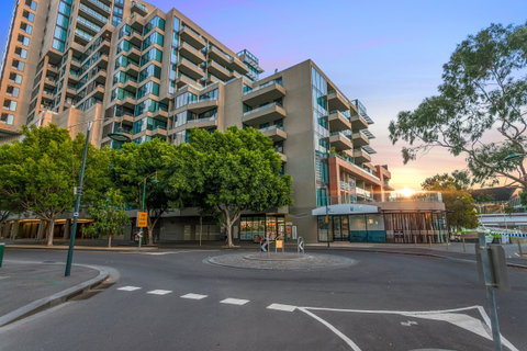 Melbourne Hotel Apartment Flinders Wharf - Hotel Gold Coast 3