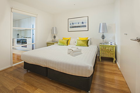 Melbourne Hotel Apartment Flinders Wharf - Hotel Gold Coast 6