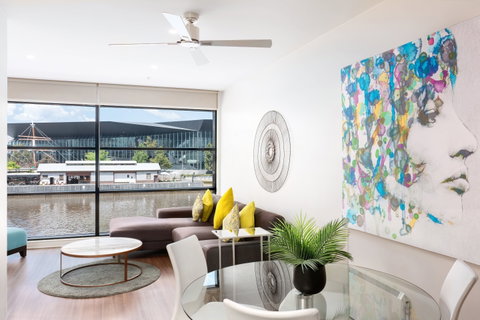 Melbourne Hotel Apartment Flinders Wharf - Hotel Gold Coast 12