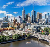 Quay West Suites Melbourne - Hotel Gold Coast