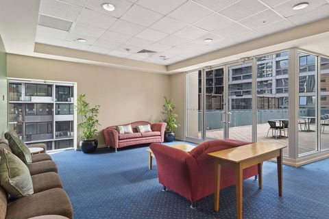 YEHS Hotel Melbourne CBD - Hotel Gold Coast 11