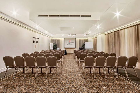 Stamford Plaza Melbourne - Hotel Gold Coast 11