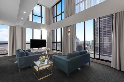 Meriton Suites Pitt Street - Hotel Gold Coast 1