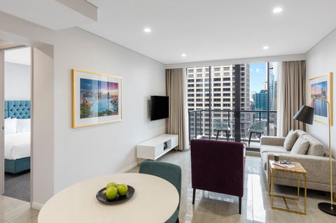 Meriton Suites Pitt Street - Hotel Gold Coast 10