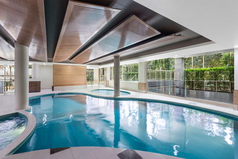 Meriton Suites Waterloo - Hotel Gold Coast 7