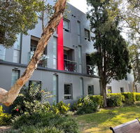 Best Western Plus Camperdown Suites - Hotel Gold Coast