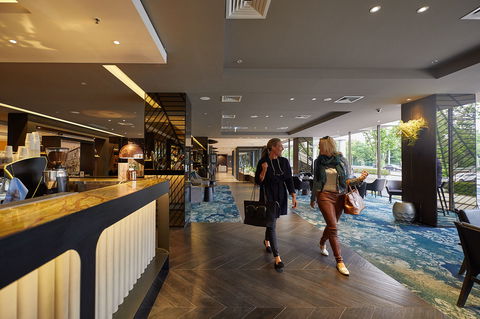 Pullman Melbourne On The Park - Hotel Gold Coast 4