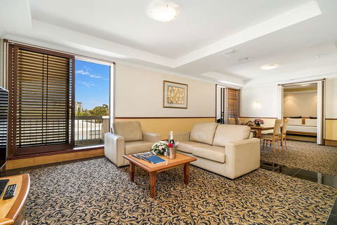 Mindil Beach Resort Casino - Hotel Gold Coast 2