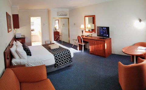 Amber Court Motor Inn - Hotel Gold Coast 1