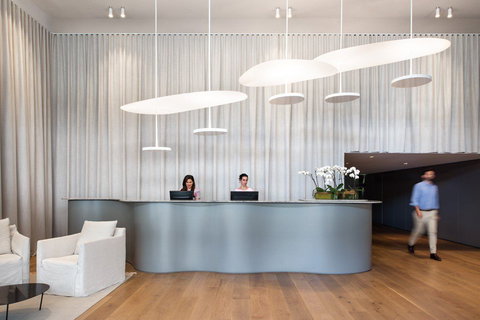 Larmont Sydney by Lancemore - Hotel Gold Coast 2