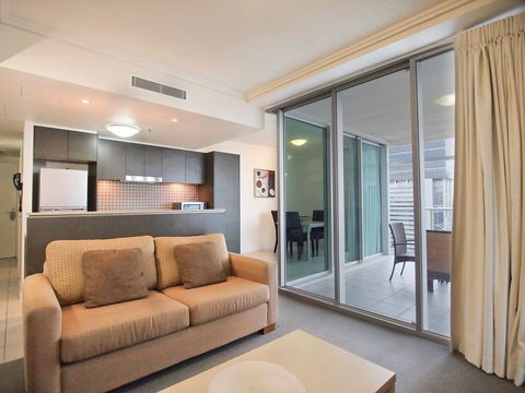 Oaks Casino Towers - Hotel Gold Coast 2