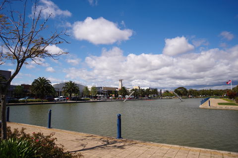 Quest Mawson Lakes - Hotel Gold Coast 2