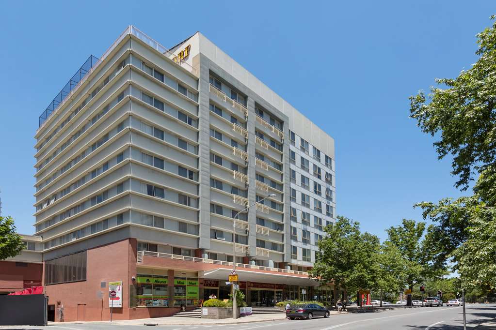 Grevillia ACT Hotel Gold Coast