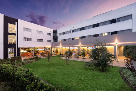 Atura Dandenong - Hotel Gold Coast 1