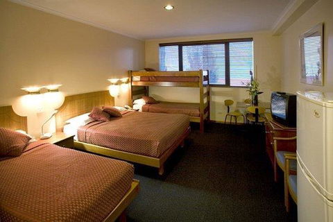 Capital Executive Apt Hotel Canberra - Hotel Gold Coast 2