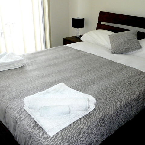 Direct Hotels - Monterey Moranbah - Hotel Gold Coast 1
