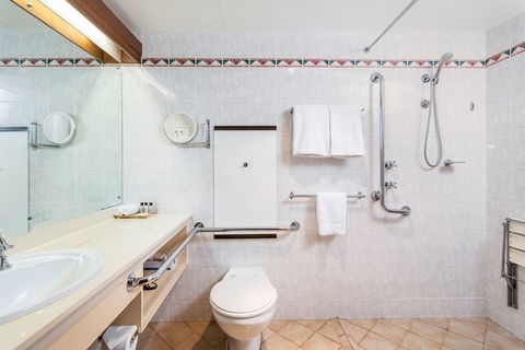 Adelaide Inn - Hotel Gold Coast 2