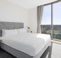 Meriton Suites George St - Hotel Gold Coast