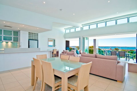 Akama Resort - Hotel Gold Coast 1