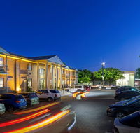 Adelaide Inn - Hotel Gold Coast