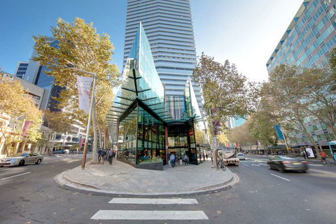 Vibe Hotel North Sydney - Hotel Gold Coast 0