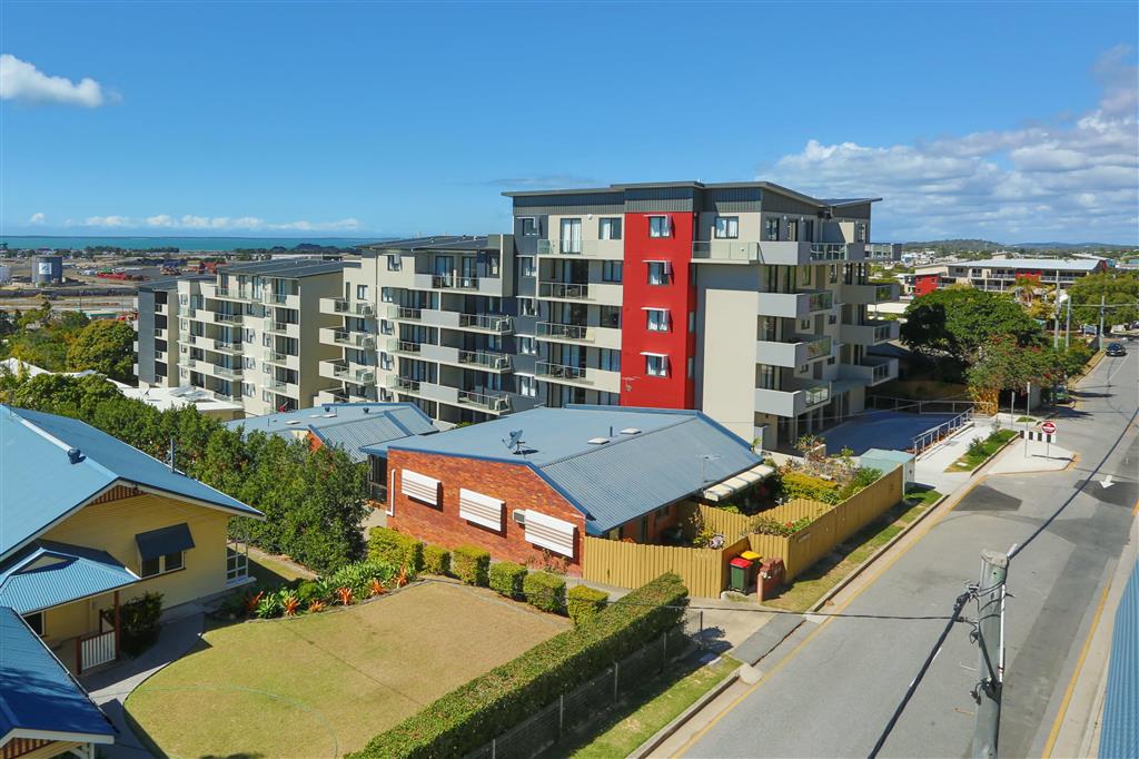 West Gladstone QLD Hotel Gold Coast
