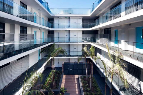 Veriu Camperdown - Hotel Gold Coast 1