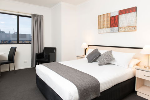 Adelaide Riviera Hotel - Hotel Gold Coast 2