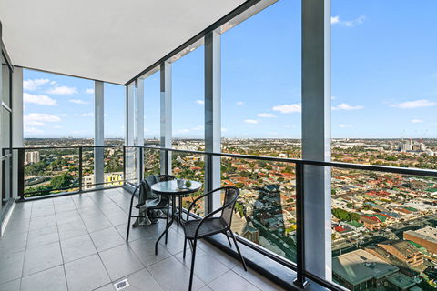Astra Apartments Parramatta - Skyrise - Hotel Gold Coast 1