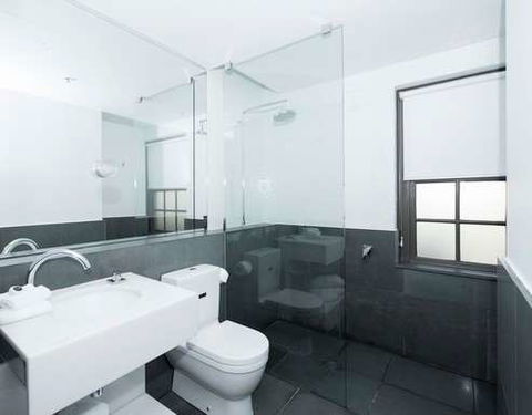 Peppers Gallery Hotel, Canberra - Hotel Gold Coast 1