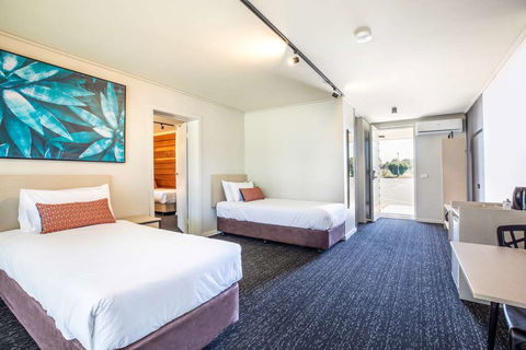 Nightcap At Gateway Hotel - Hotel Gold Coast 2
