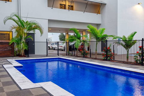 The Palmer Collective - Hotel Gold Coast 12